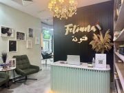 Does your Labubu already have coloured nails ?